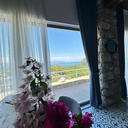 וילה Amos Sea View מרמריס
